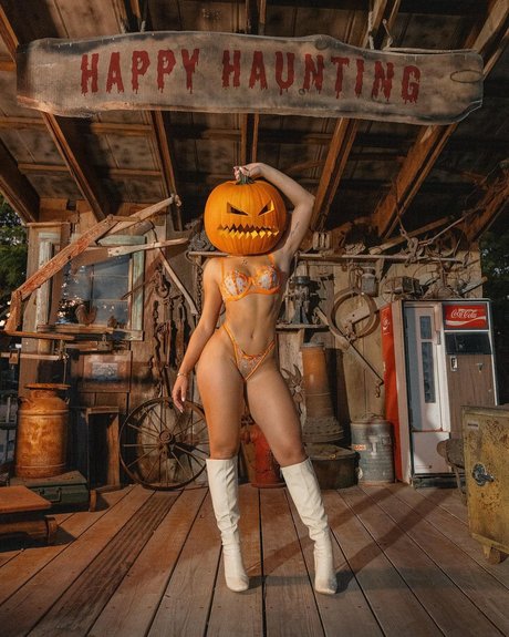 Maria Arzola pornographic actress image