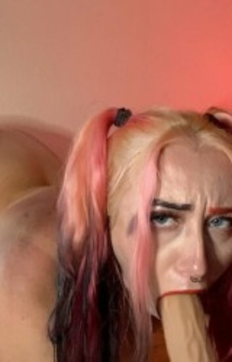 chloecassidy star art photos