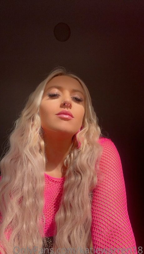 Innocent princess porn star archive