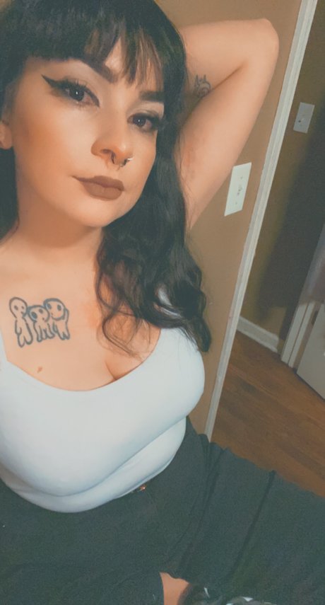 m00np0wer pornographic model pictures