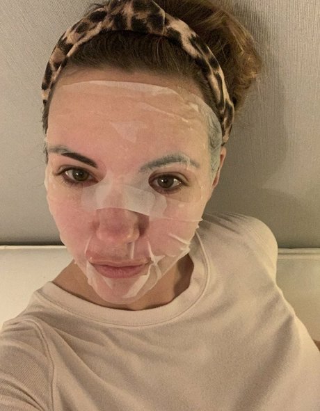 Sophia Knight model art images