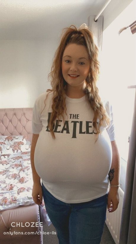 Chlozee star xxx pictures