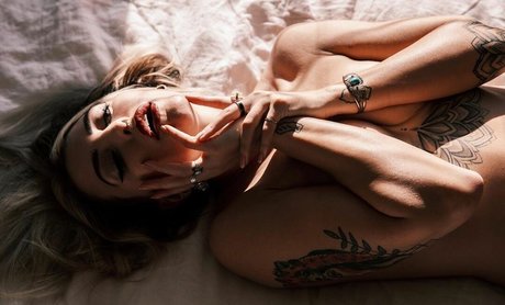 Miss angeliquew free model image