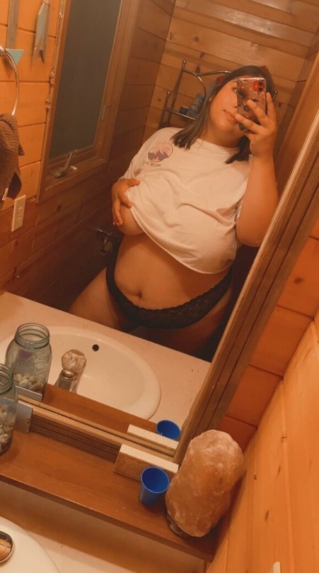 bbw essence xoxo hd model pics