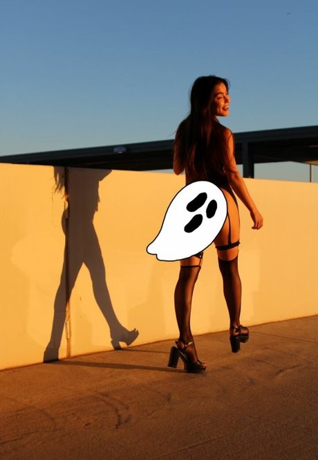 imnamipeaches model art photos