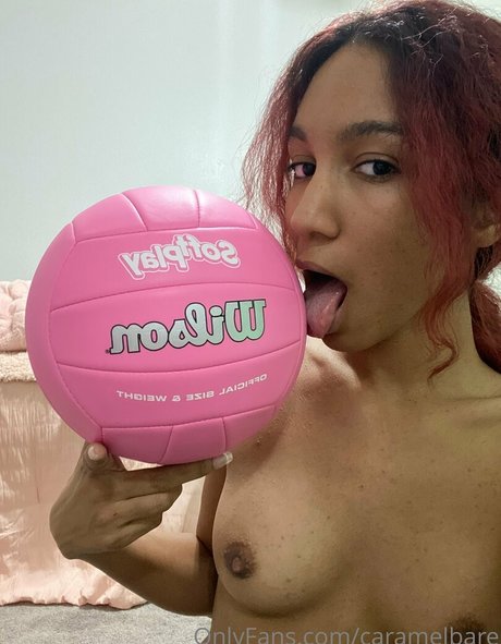 Caramel Bare hot pornstar gallery
