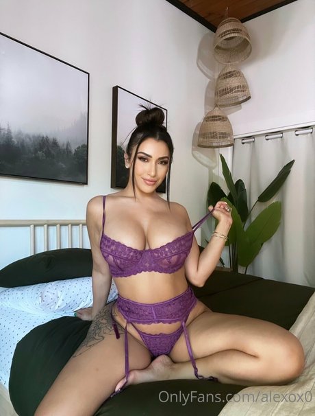 Alexox0 perfect star photos