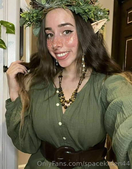 Space kitten44 star high quality img