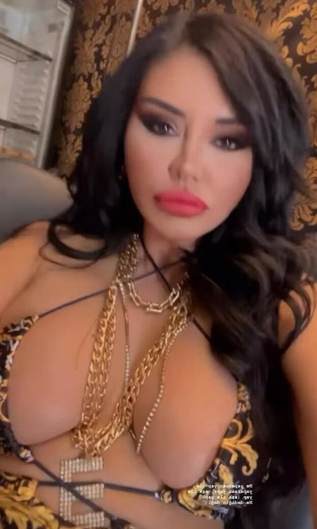 Ebru Polat adult model pics