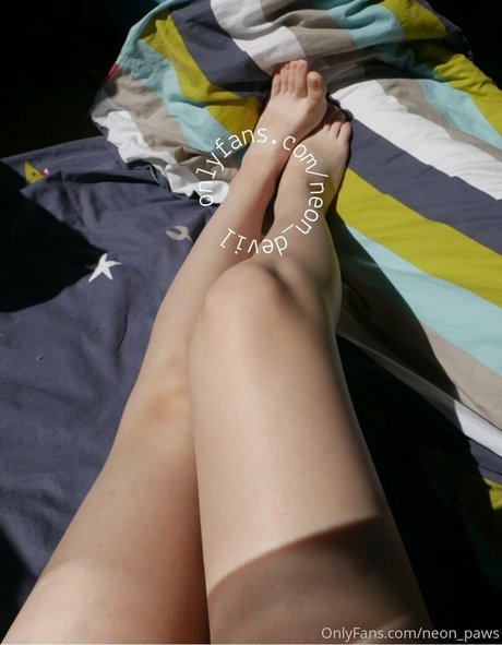 neon paws model best gallery