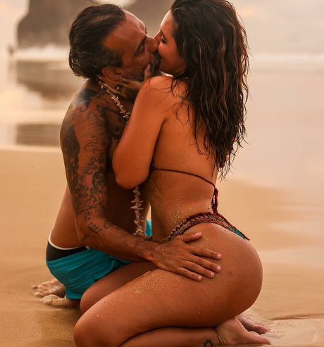 cantantesirena exclusive actress pics