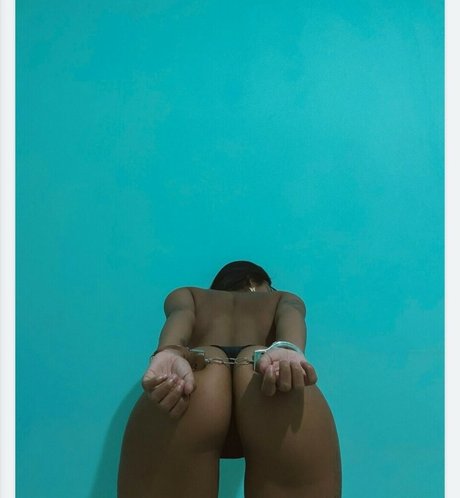 Gabwlisses star erotic photo