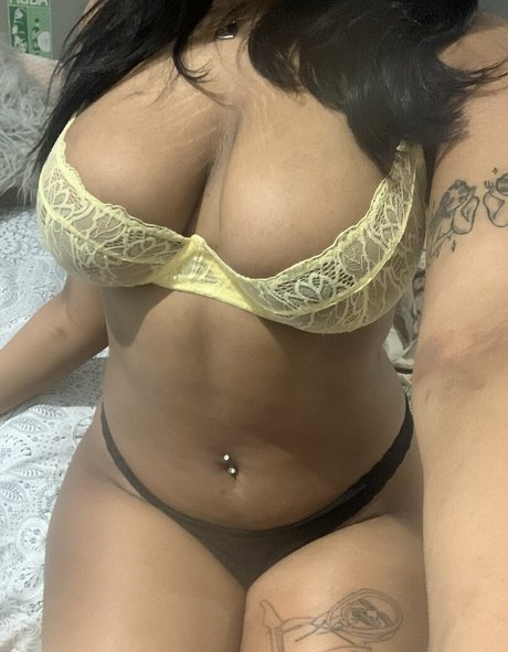 Hell0kittyevie nudes actress picture