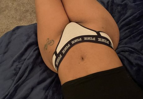 Nita Amari model naked galleries