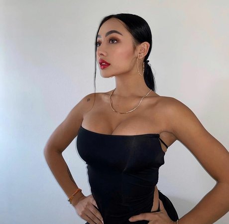 Latalzhang free model pics