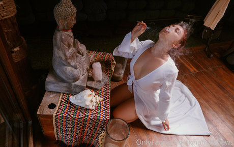 officialannamatthews sex actress pictures