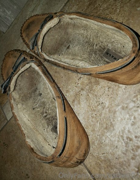 kattiek02 naked model galleries