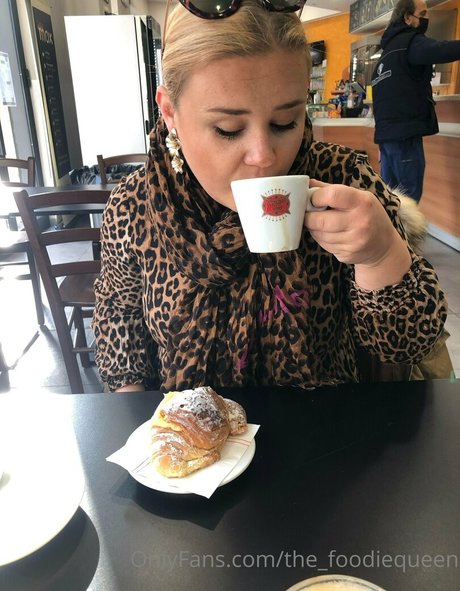 the foodiequeen xxx pornstar galleries