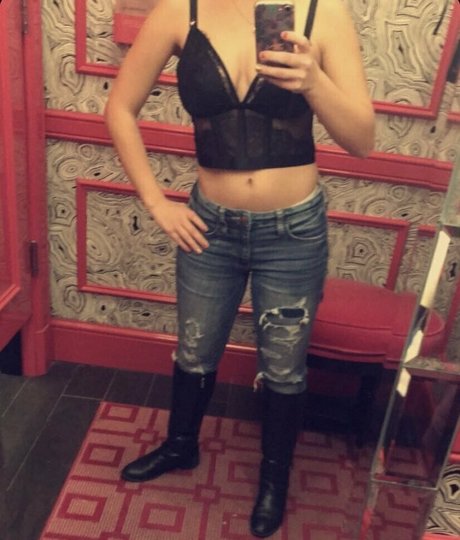 swildcatehigh1997 pretty actress picture