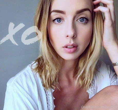 gfejayden model pornographic photo