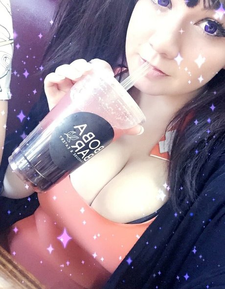 pinkharm hot model pictures