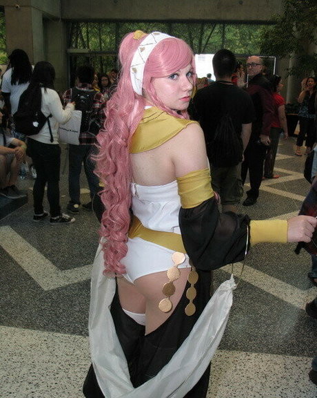 pinkharm beautiful actress img