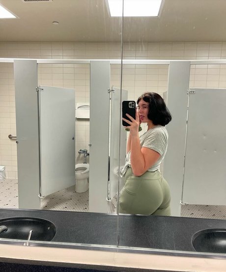 Sierraaa03 star erotic pictures