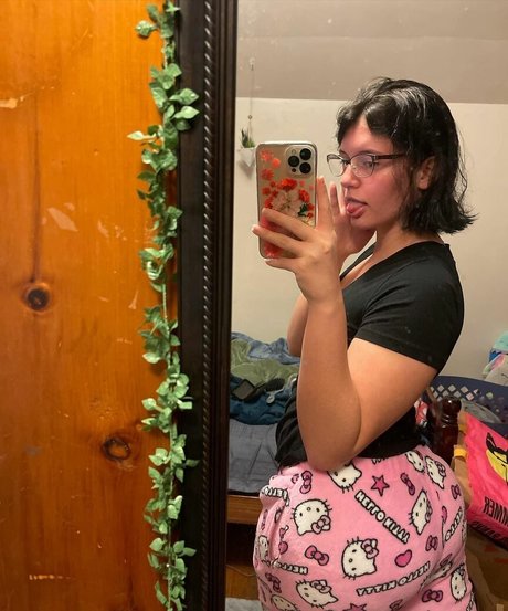 Sierraaa03 top model photo