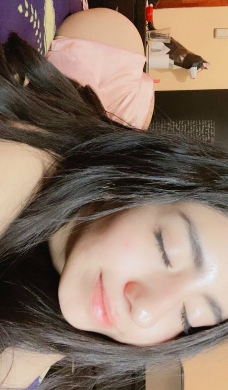 Claireagal nudes model image