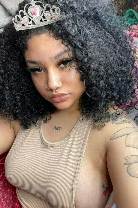 Onlymariahj adult actress picture