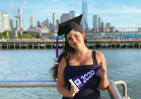 Emily H Barry porn actress picture