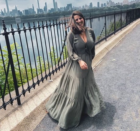 Sapir Sol model nudes archive