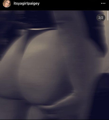 Itsyagirlpaigey pornstar nudes pics