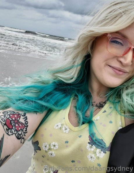 daangsydney naked pornstar image