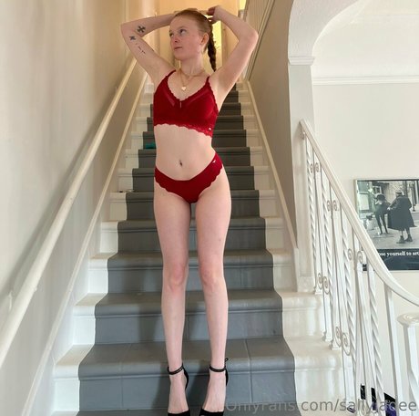 sallyjadee sexy actress pictures