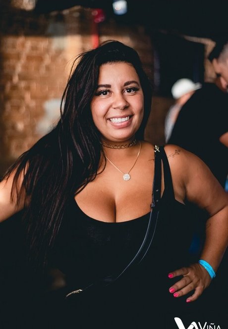 bi anchi00 Profile pic