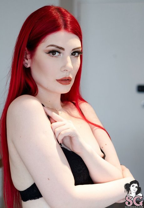 Manuela Mont sexy model archive