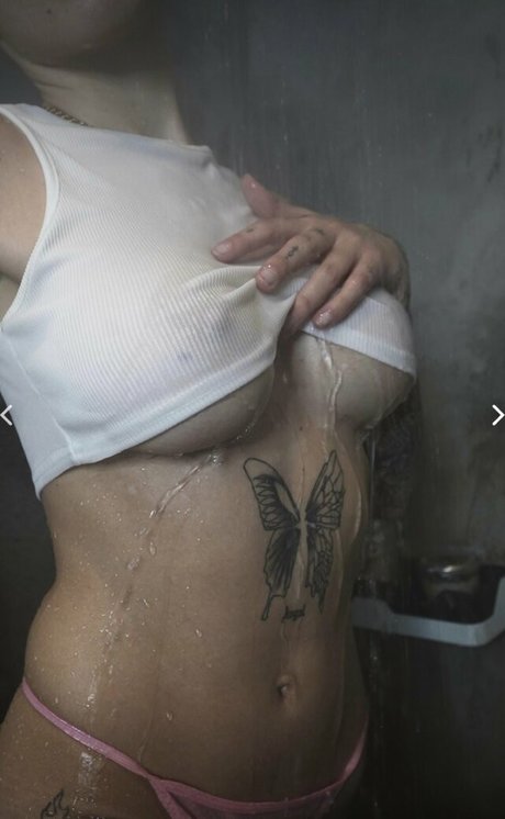 Ydrissia top star archive