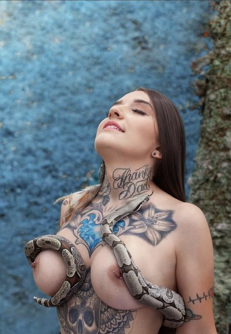 Aninha Buss top pornstar images