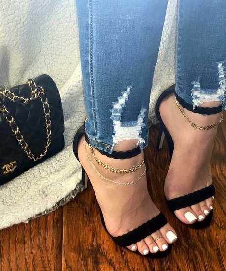 jo ashh free model img