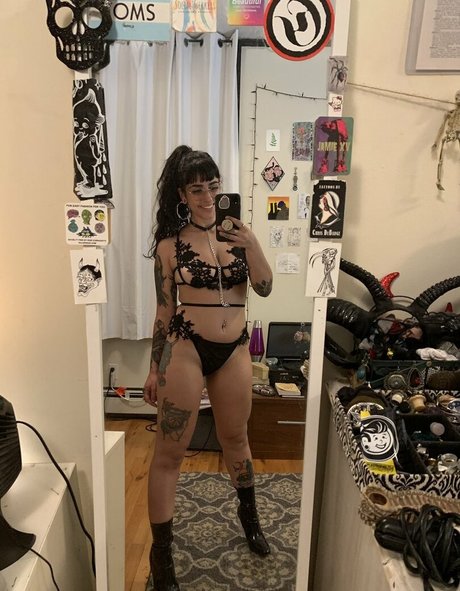 Littlefilthyb perfect star picture