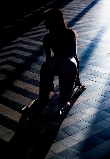 Daisy Olie pornstar sexy images