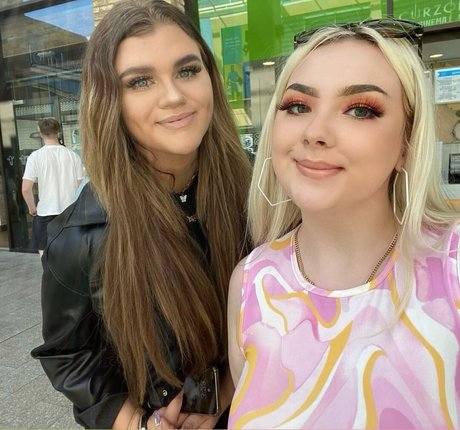 Molly Georgia Leach pornstar sexy pic