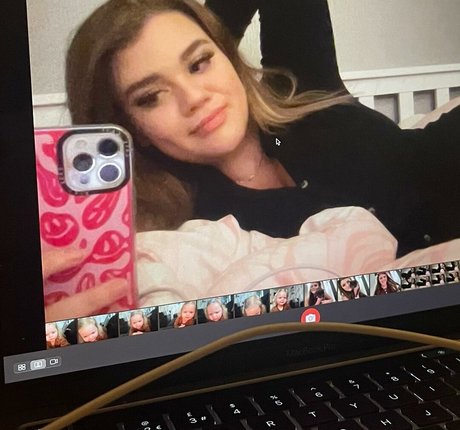 Molly Georgia Leach model erotic pics