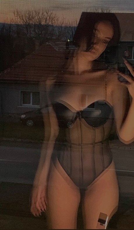 Mara Stanciu top model images