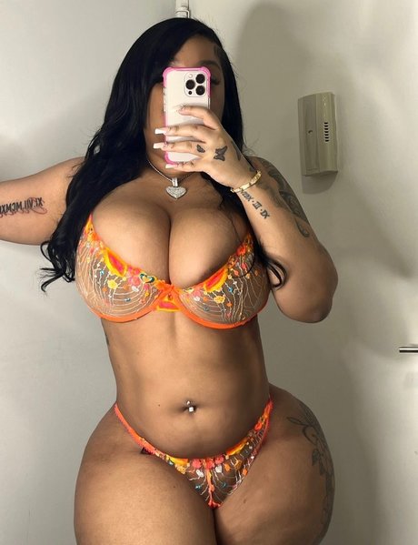 kinkykior nice model gallery