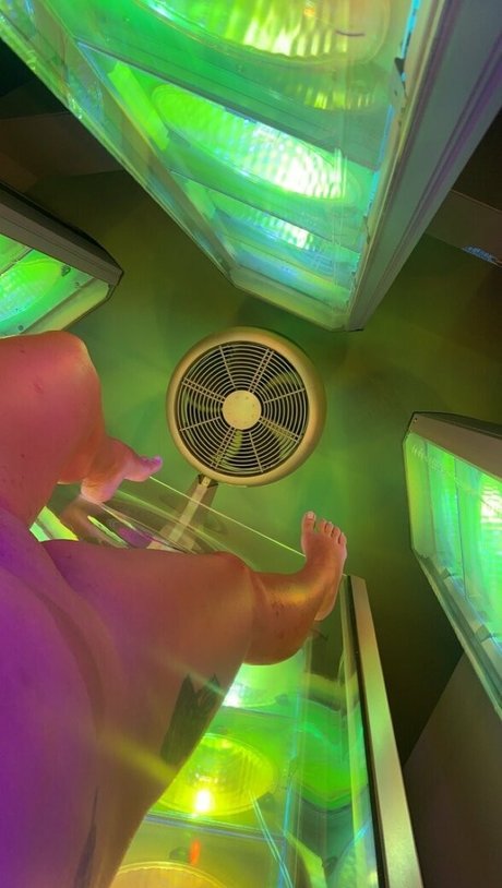 leathernlace393 xxx pornstar image