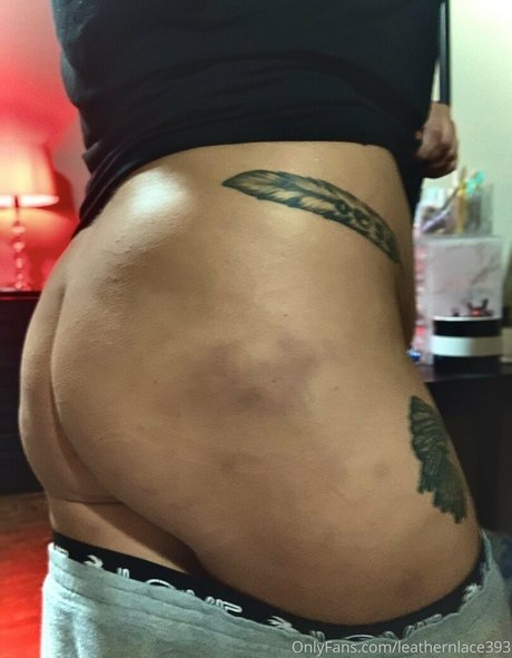 leathernlace393 pretty pornstar pics