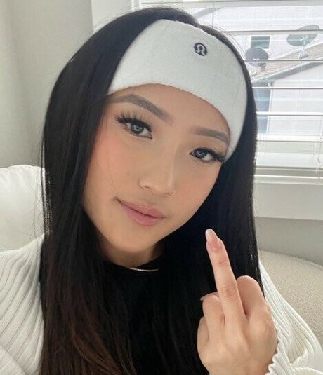 godessjny model exclusive images