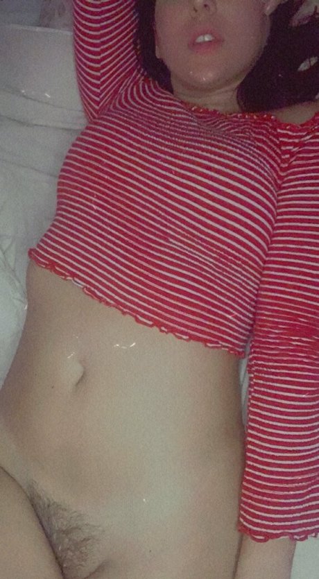 victoriakhalid star erotic pic